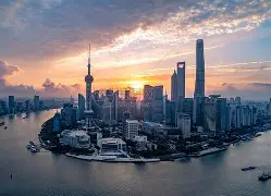 上海申花训练开放日，清晨手感冰凉引欢呼，社区盾在即，高层口径保持一致(心海的课间辅导视频从哪看)